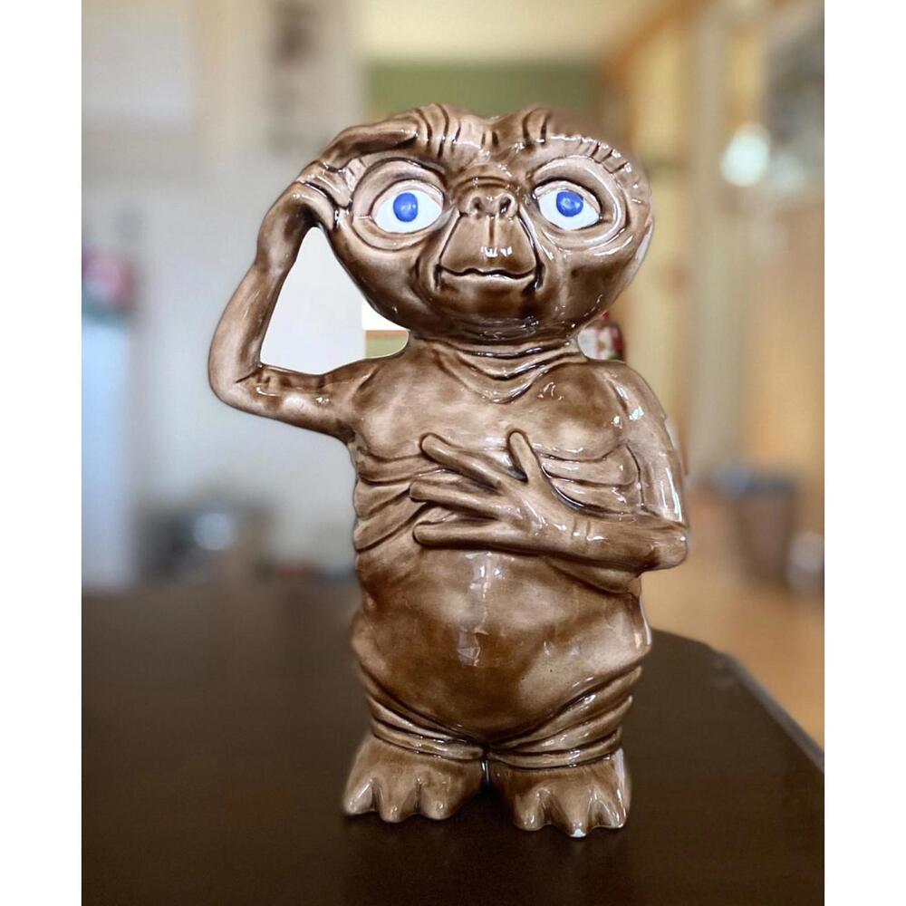 Vintage E.T. The Extra Terrestrial Piggy Bank 9" Ceramic Coin Bank 1980s